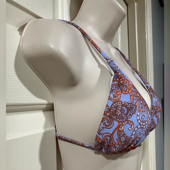 SHEIN Woman size small/medium cup B bikini swim top - Picture 2 of 9